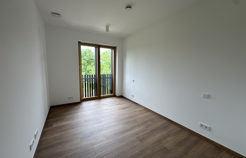 Image 47880/16