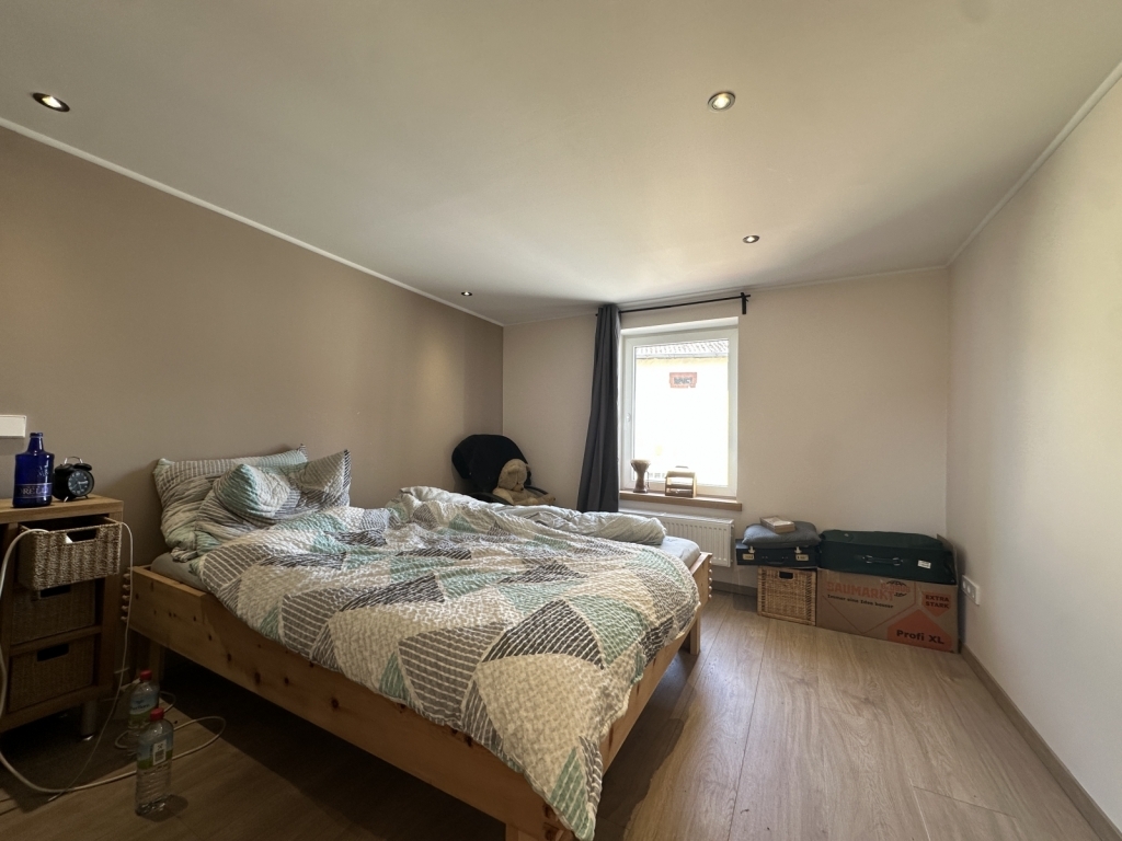 Image 47974/8