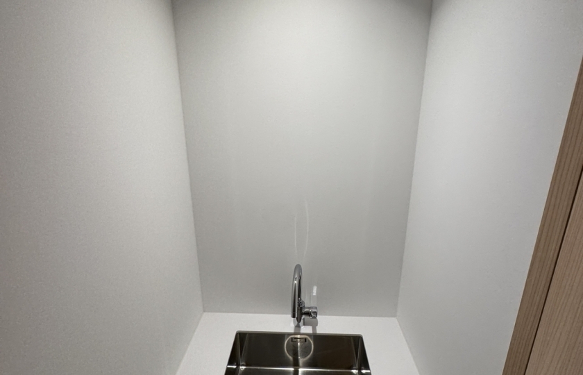 Image 48426/18